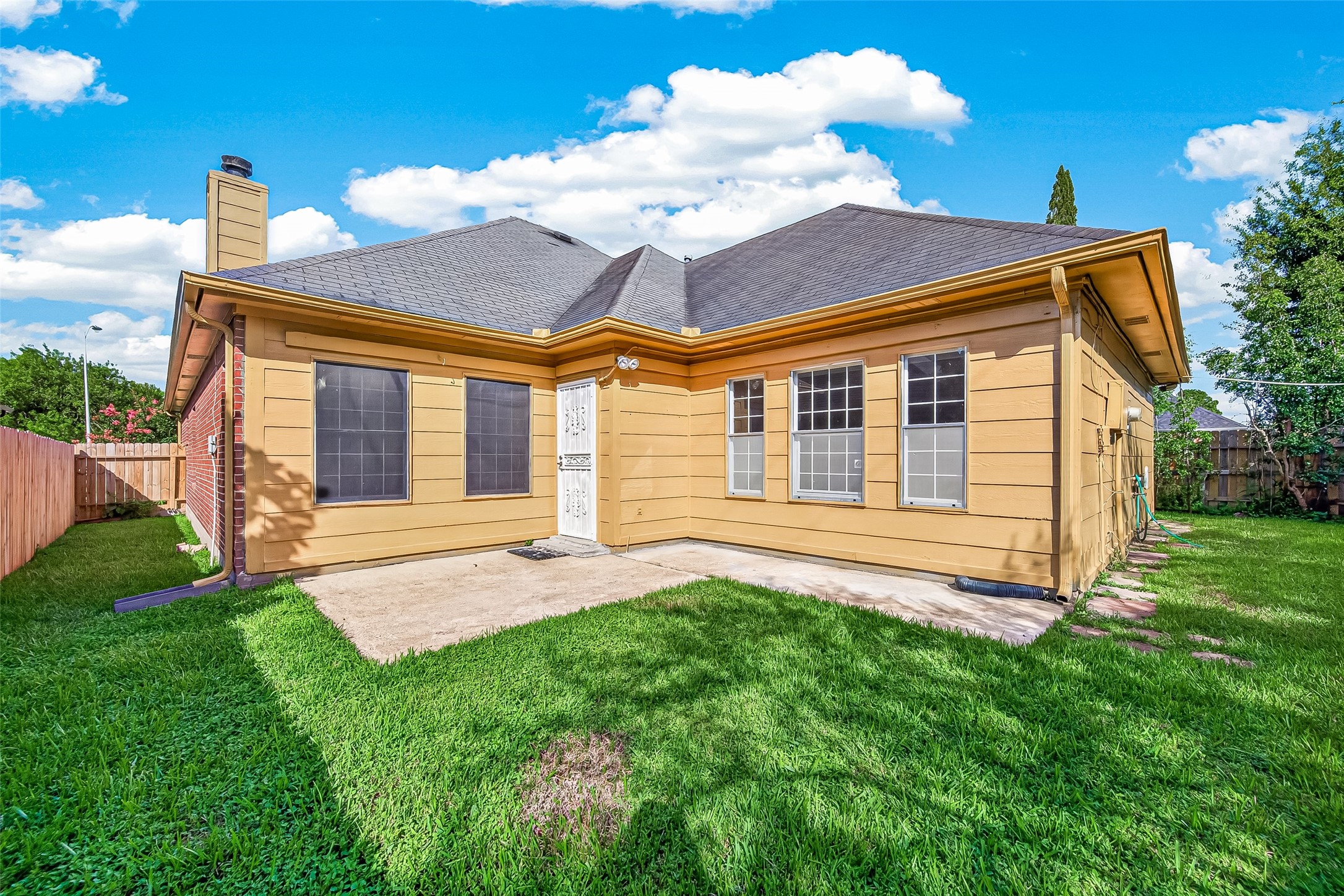 13607 Sable Lane Houston, TX 77014 - Photo 40 of 46