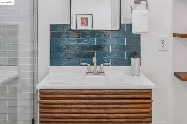 $795,000 | 373 Farrelly Drive, San Leandro, CA 94577