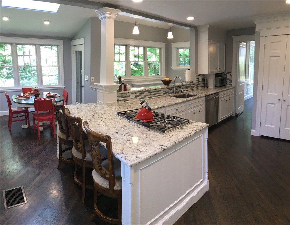 70 Sumner Street Newton, MA 02459 - Photo 12 of 27