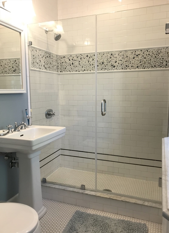 70 Sumner Street Newton, MA 02459 - Photo 18 of 27