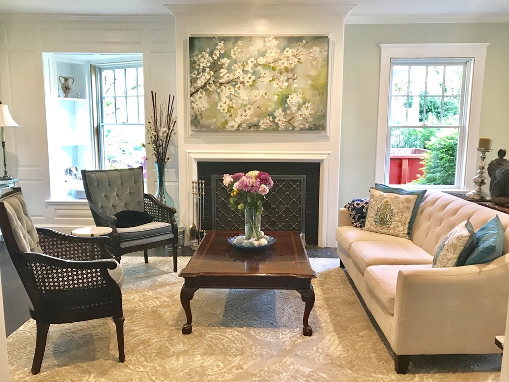 70 Sumner Street Newton, MA 02459 - Photo 6 of 27