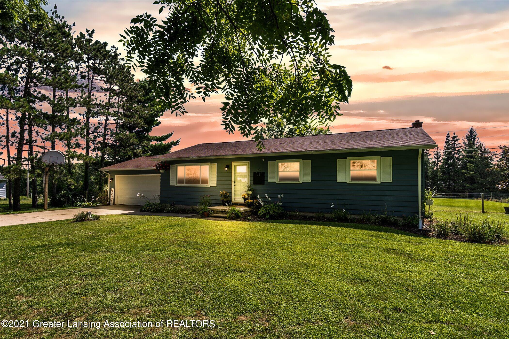 10255 Corcoran Road Haslett, MI 48840 - Photo 3 of 35 01-10255-Corcoran-Rd-WindowStill-Real-Es