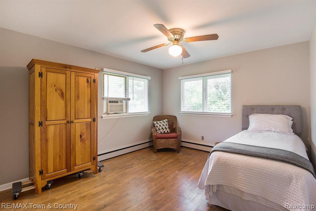 7214 Carpenter Road Flushing, MI 48433 - Photo 18 of 42 Gallery Image 18