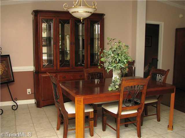 304 Crousetown Road Lexington, NC 27292 - Photo 5 of 15 Dining Room.