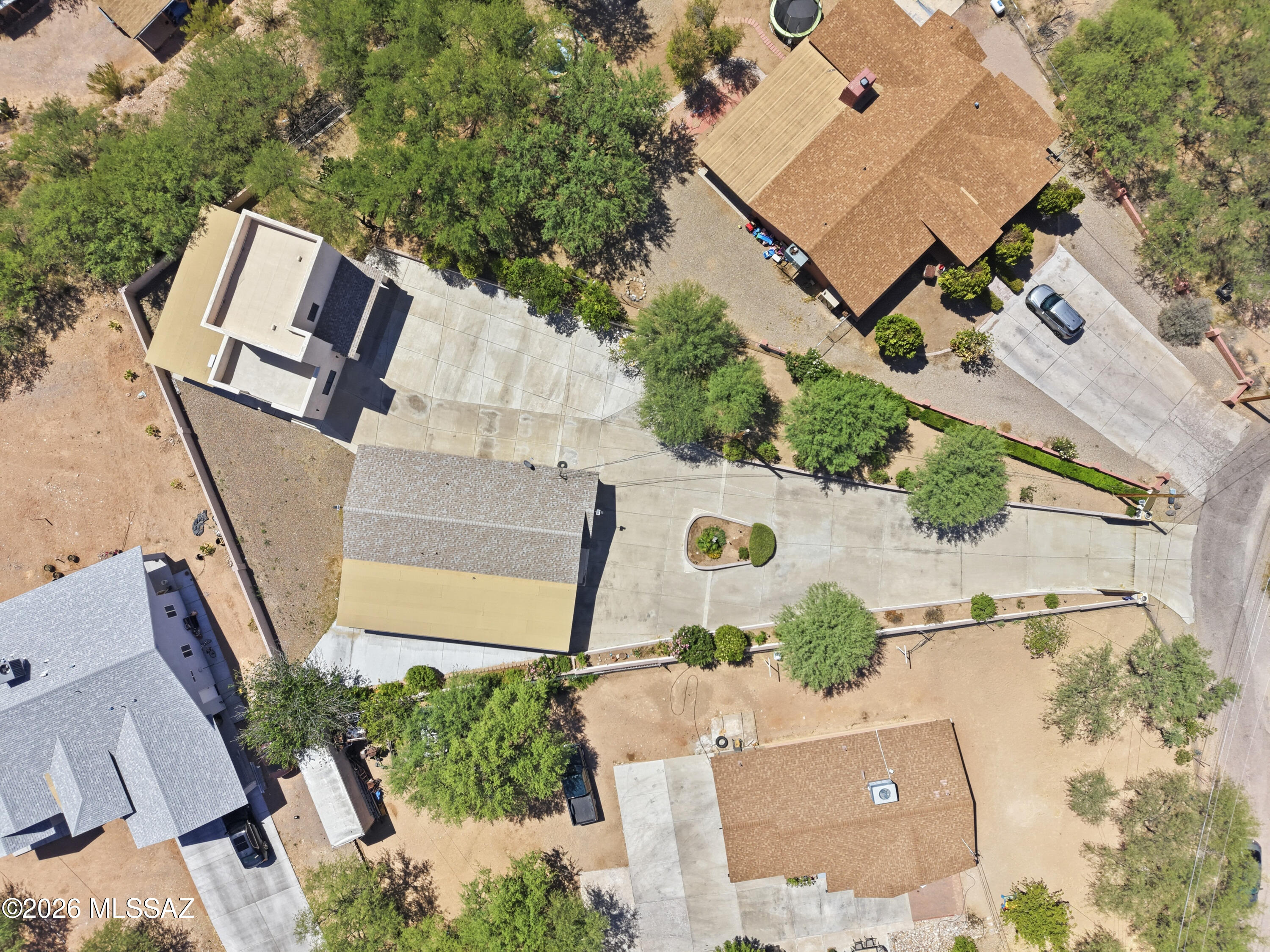 983 Matas Court Rio Rico, AZ 85648 - Photo 3 of 47 008_ListerPros