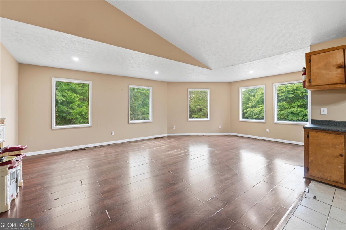 1050 Pintail Lane Madison, GA 30650 - Photo 10 of 52