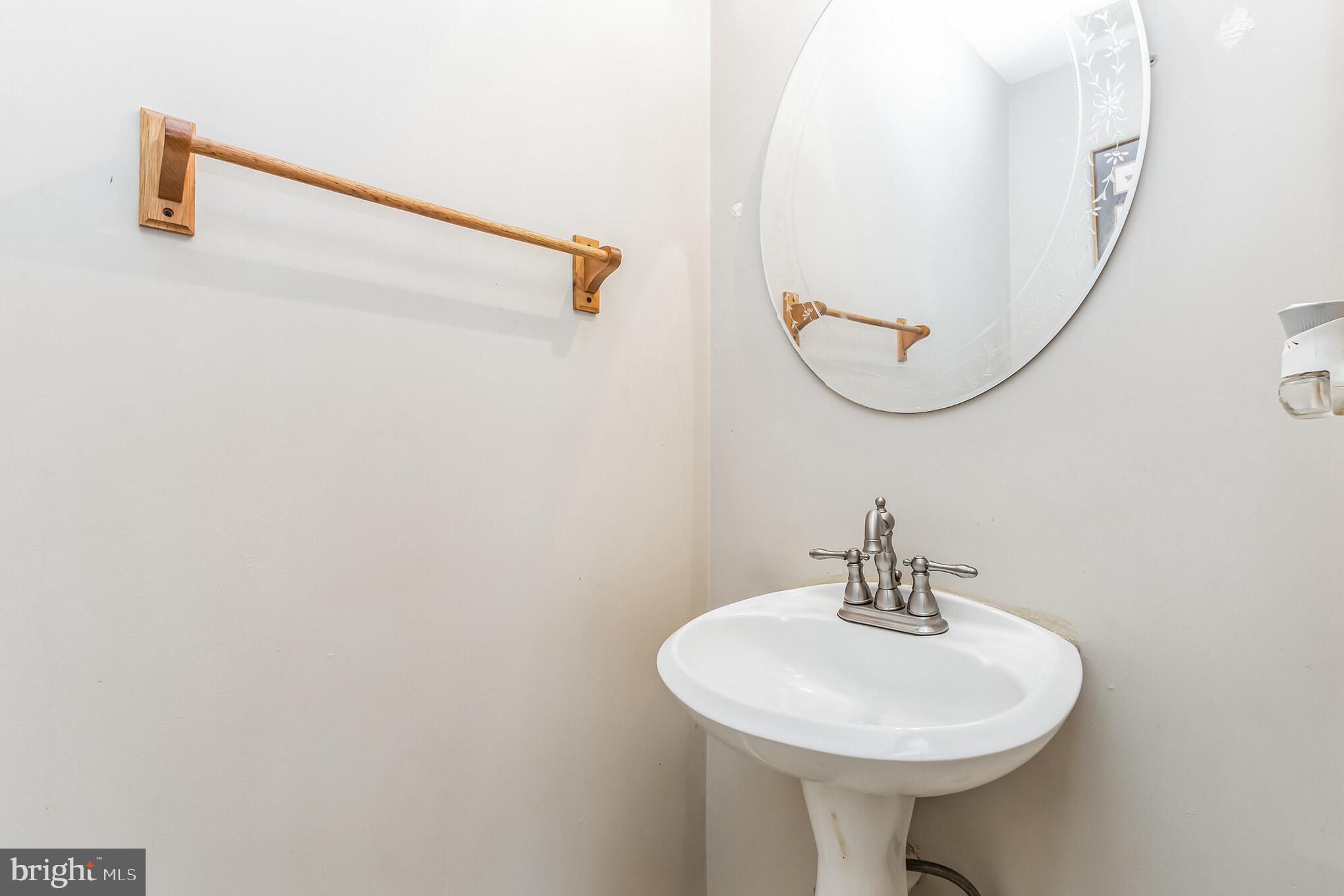 5349 Call Place Southeast Washington, DC 20019 - Photo 10 of 30