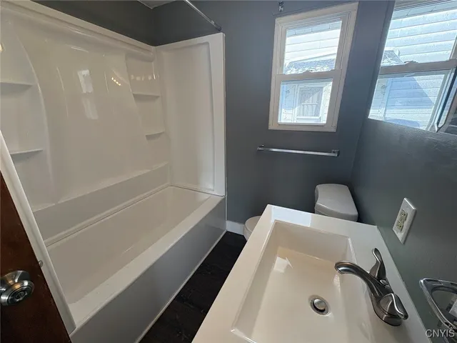 $2,000 | 519 Sunflower Drive, Salina, NY 13088