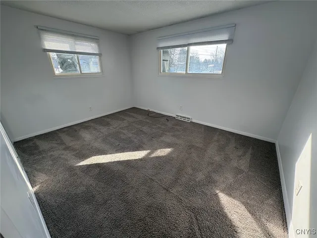 $2,000 | 519 Sunflower Drive, Salina, NY 13088