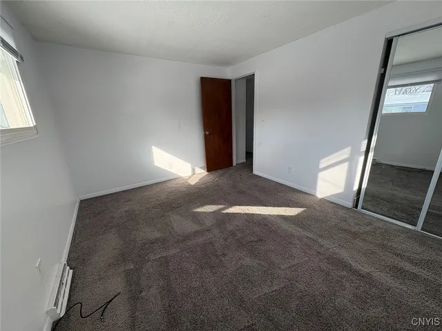 $2,000 | 519 Sunflower Drive, Salina, NY 13088