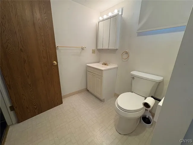 $2,000 | 519 Sunflower Drive, Salina, NY 13088