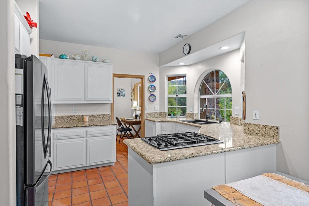 19079 Paradise Mountain Road Valley Center, CA 92082 - Photo 12 of 58