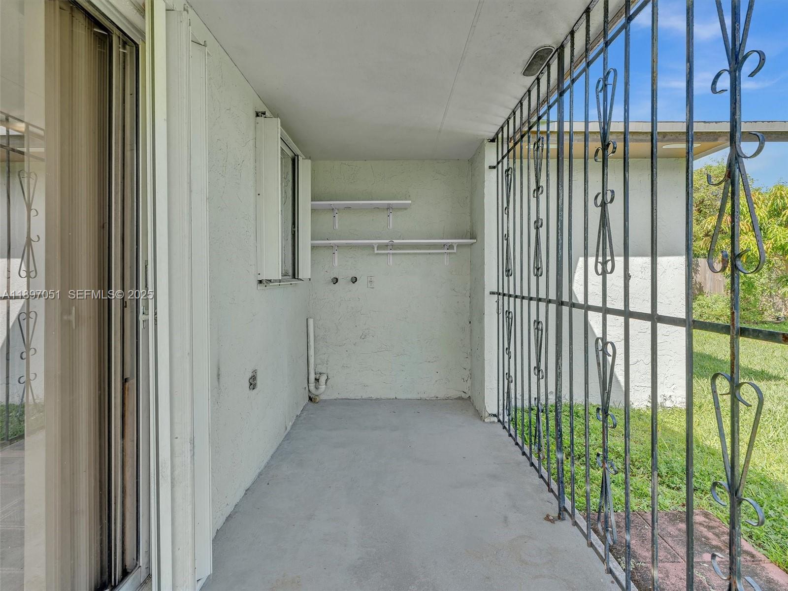 17995 Southwest 105th Avenue Miami, FL 33157 - Photo 33 of 45