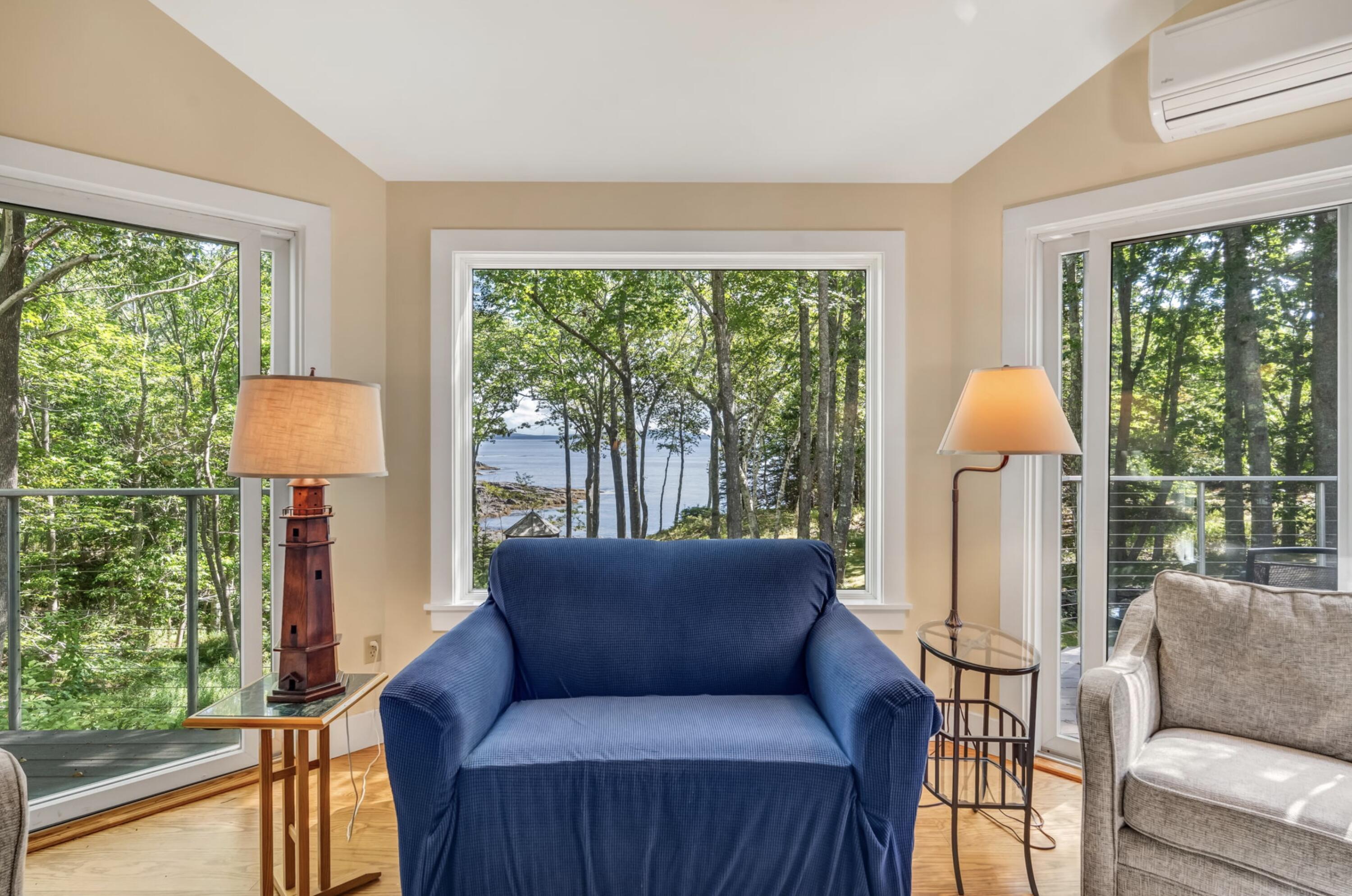 472 Schooner Head Road Bar Harbor, ME 04609 - Photo 11 of 113 living room view
