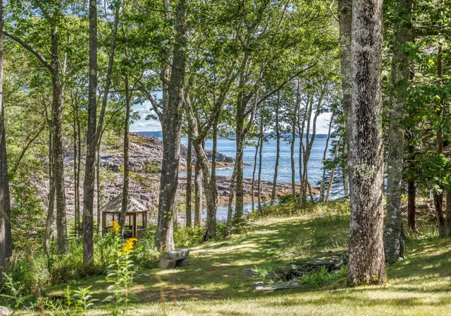 $3,500,000 | 472 Schooner Head Road, Bar Harbor, ME 04609