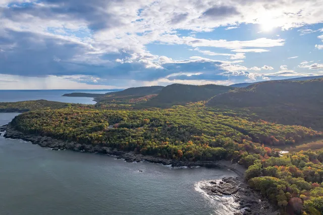 $3,500,000 | 472 Schooner Head Road, Bar Harbor, ME 04609