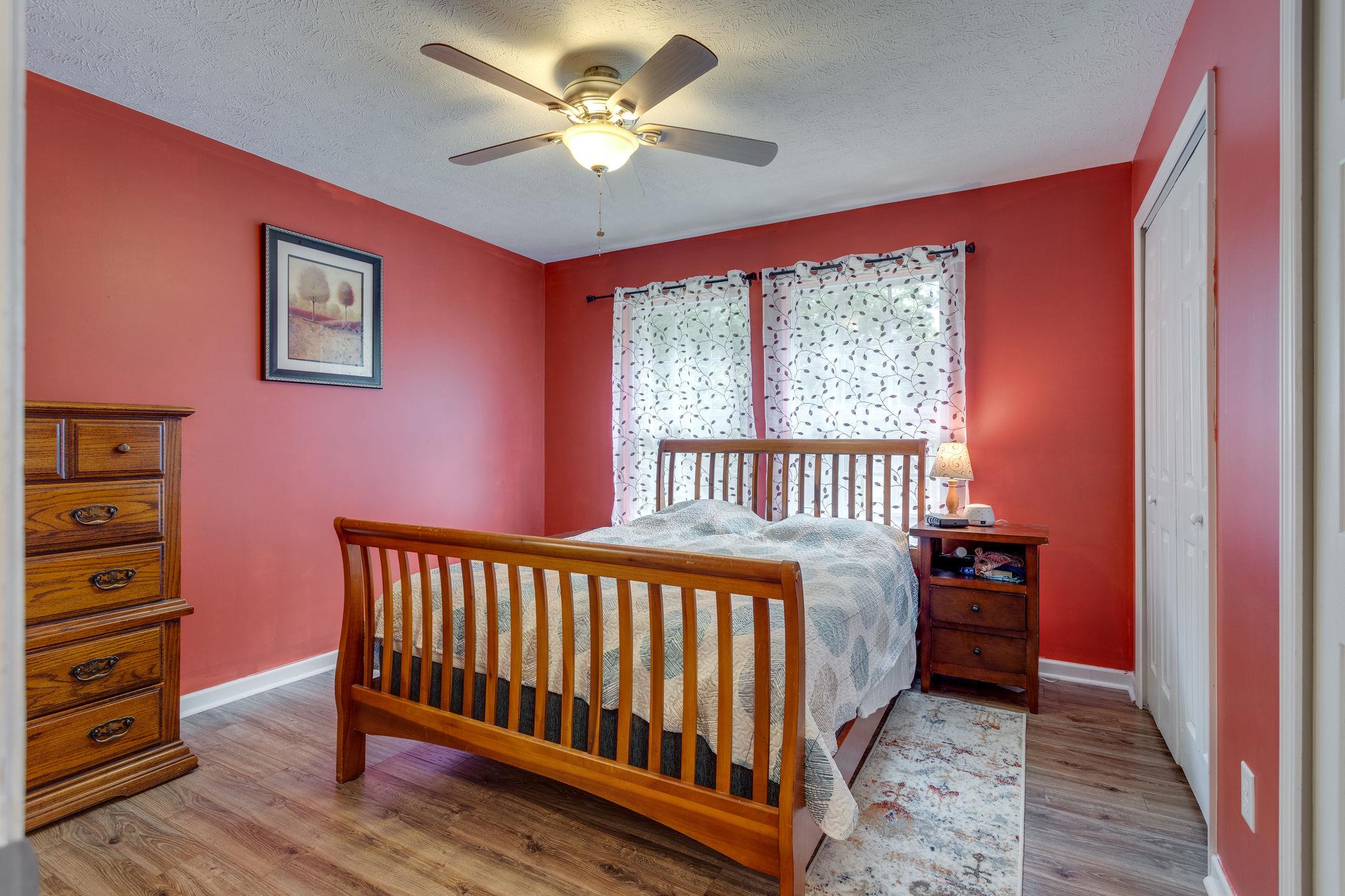 800 Hughes Street Spring Hill, TN 37174 - Photo 10 of 17 Gallery Image 10