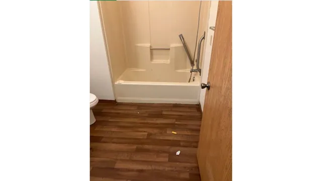 $805 | 233 High Street, Butler, IN 46721