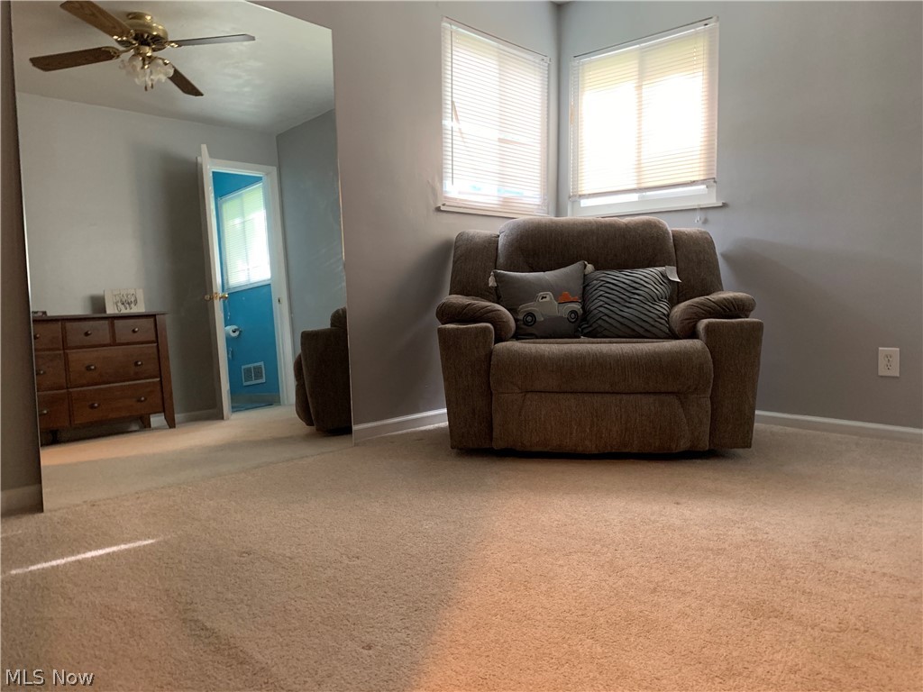 8041 Webster Road Strongsville, OH 44136 - Photo 24 of 34