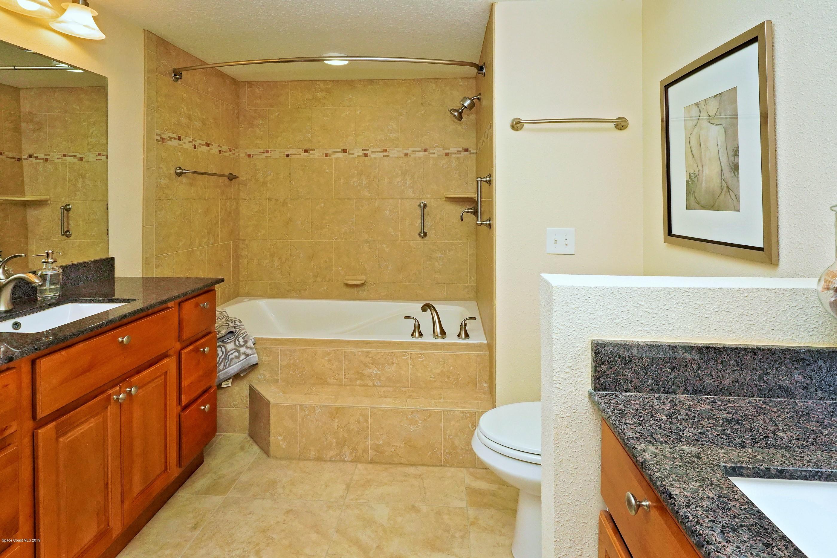 104 Riverside Drive, Unit 404 Cocoa, FL 32922 - Photo 28 of 44 104 Riverside Dr #404-39