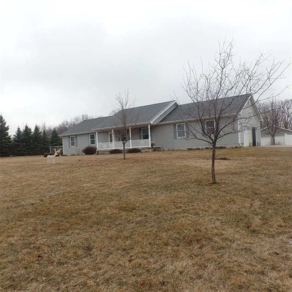 2864 West Pickard Road Mount Pleasant, MI 48858 - Photo 36 of 41 1859159-35.JPG