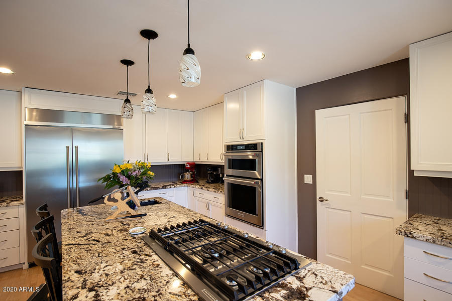 726 West Northview Avenue Phoenix, AZ 85021 - Photo 14 of 54 KT 3