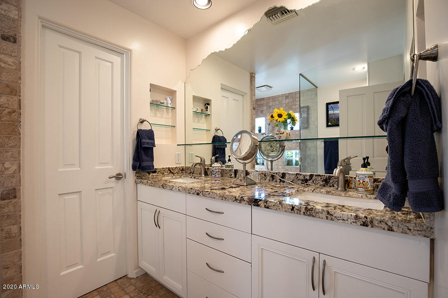 726 West Northview Avenue Phoenix, AZ 85021 - Photo 19 of 54 MBR 4