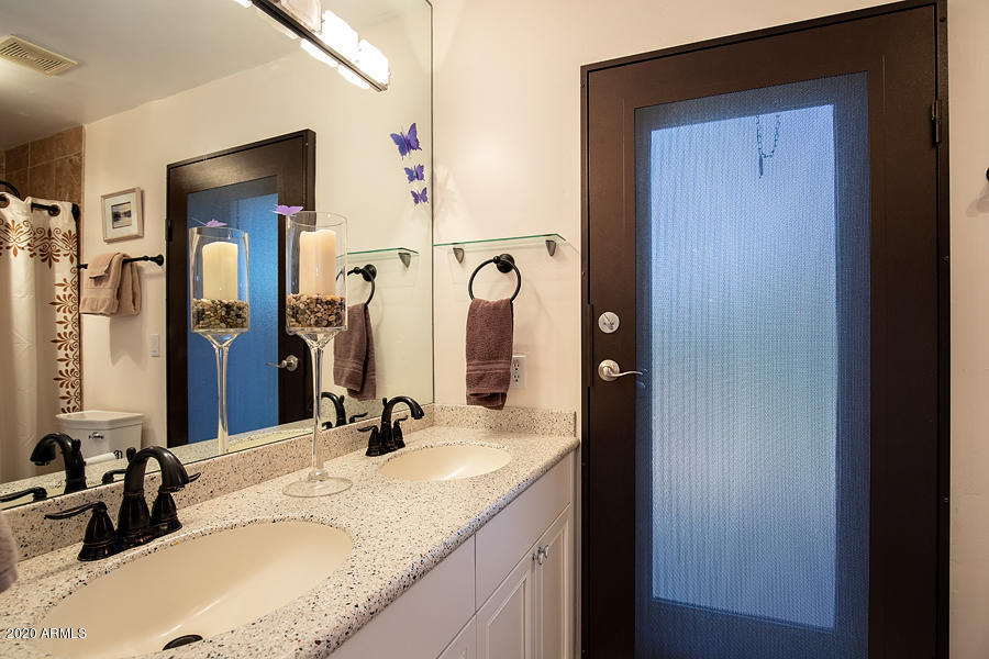 726 West Northview Avenue Phoenix, AZ 85021 - Photo 27 of 54 Bath 3 a