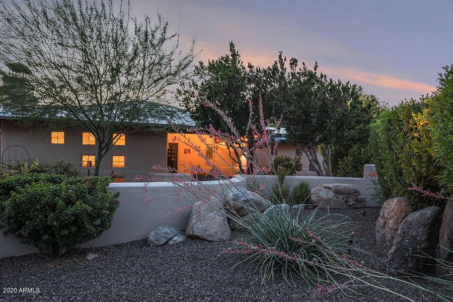 726 West Northview Avenue Phoenix, AZ 85021 - Photo 4 of 54 726 W Northview-3
