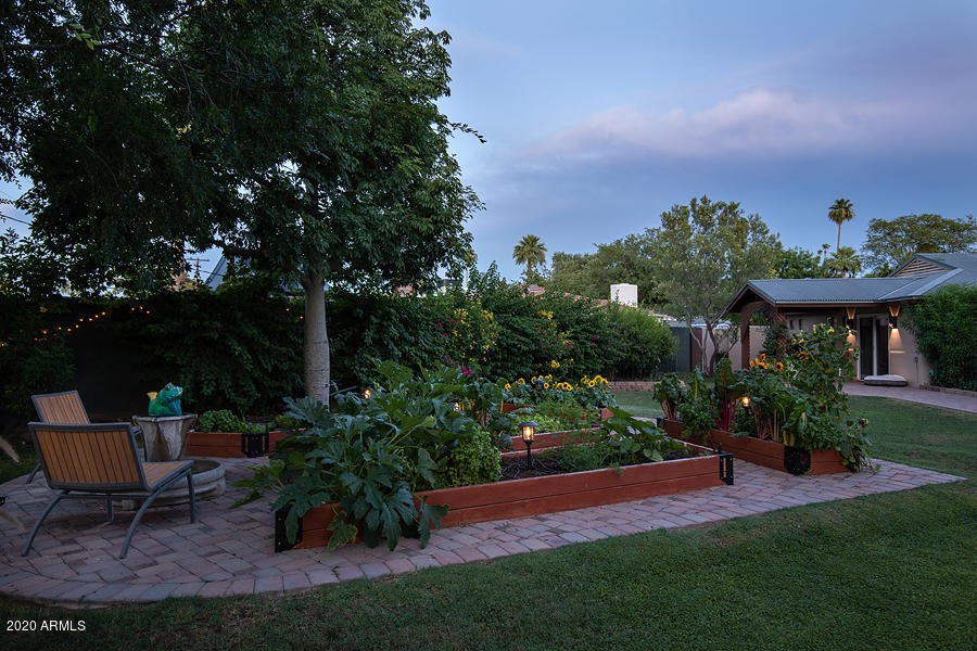 726 West Northview Avenue Phoenix, AZ 85021 - Photo 42 of 54 BY 10
