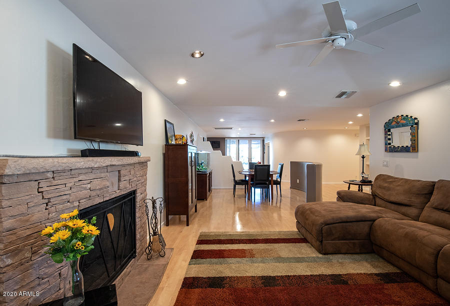 726 West Northview Avenue Phoenix, AZ 85021 - Photo 9 of 54 GR 3