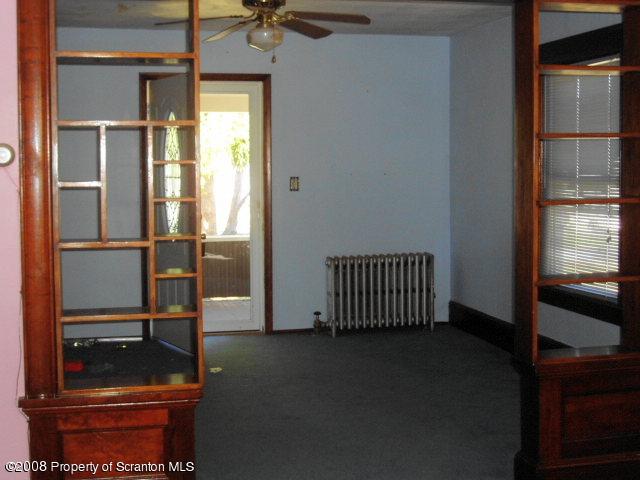130 Merwin Street Waymart, PA 18472 - Photo 8 of 9 Gallery Image 8