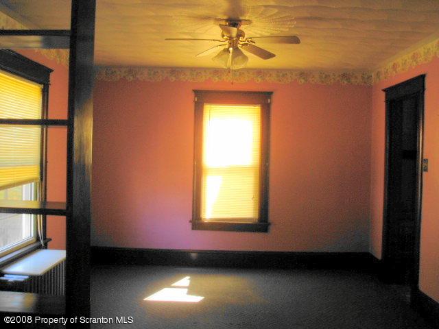 130 Merwin Street Waymart, PA 18472 - Photo 9 of 9 Gallery Image 9