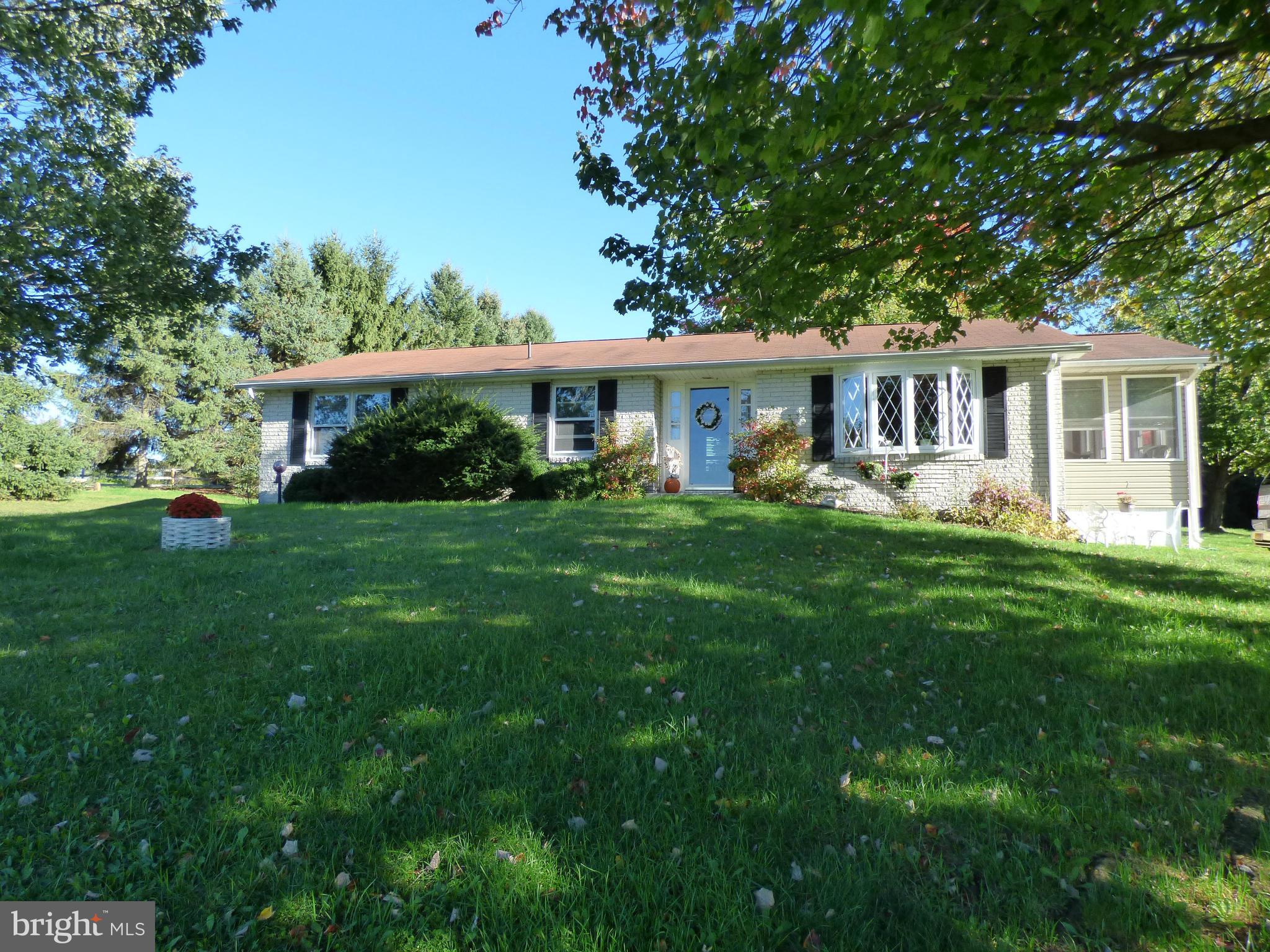 2011 Garrett Road Manchester, MD 21102 - Photo 1 of 23 Exterior (Front)