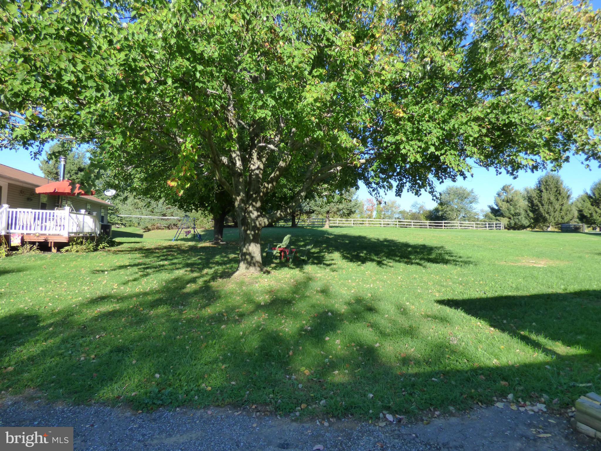 2011 Garrett Road Manchester, MD 21102 - Photo 21 of 23 Great back yard!