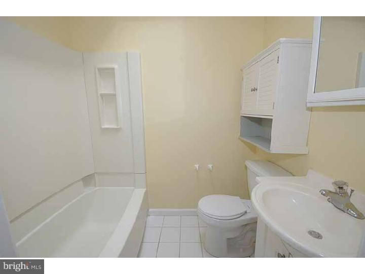 1032 Windsor Road Collingdale, PA 19023 - Photo 10 of 21