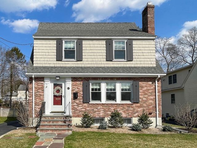 $1,325,000 | 67 Washington Avenue, Needham, MA 02492