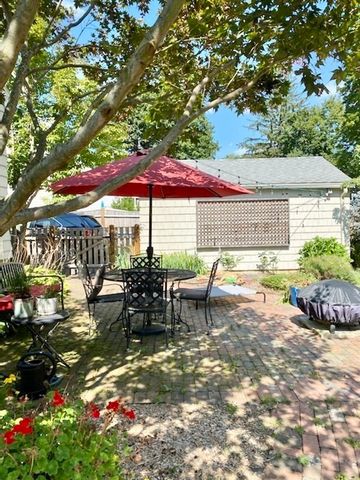 $1,325,000 | 67 Washington Avenue, Needham, MA 02492