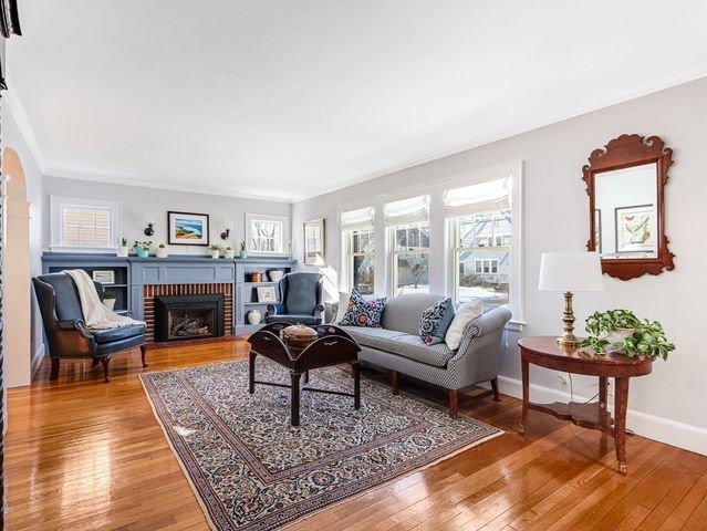 $1,325,000 | 67 Washington Avenue, Needham, MA 02492