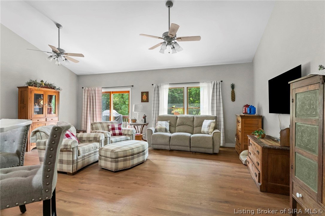 1344 Lockard Street Madison, IN 47250 - Photo 5 of 28