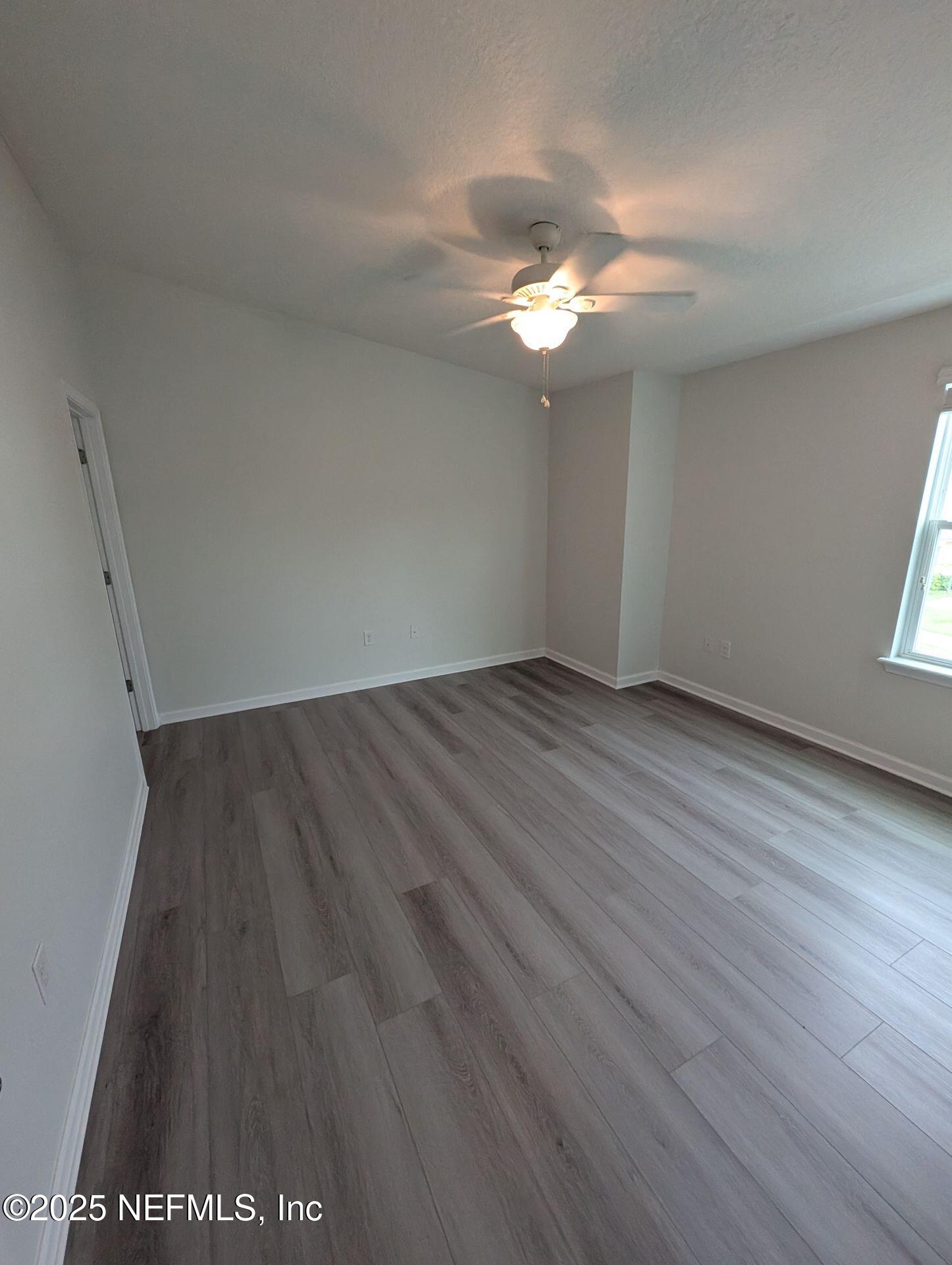 1112 Golden Lake Loop St. Augustine, FL 32084 - Photo 7 of 19 living room