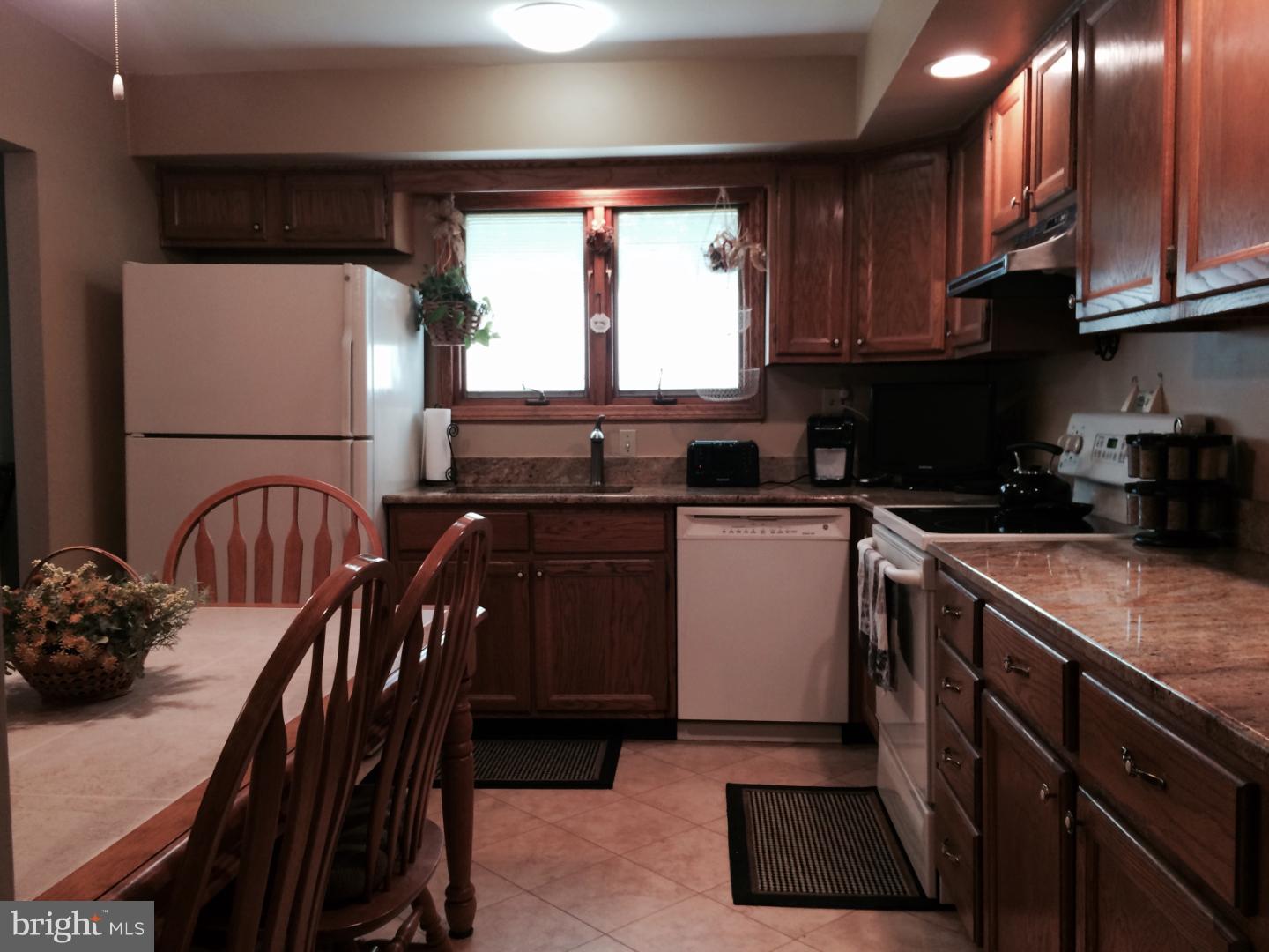 442 Malin Road Newtown Square, PA 19073 - Photo 13 of 25
