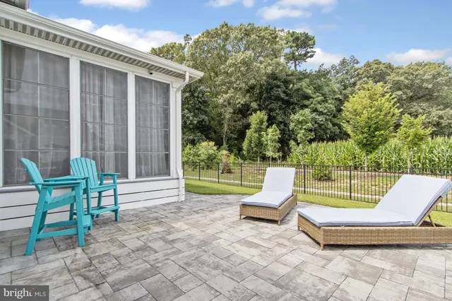 $1,075,000 | 18383 Highwood Drive, Rehoboth Beach, DE 19971