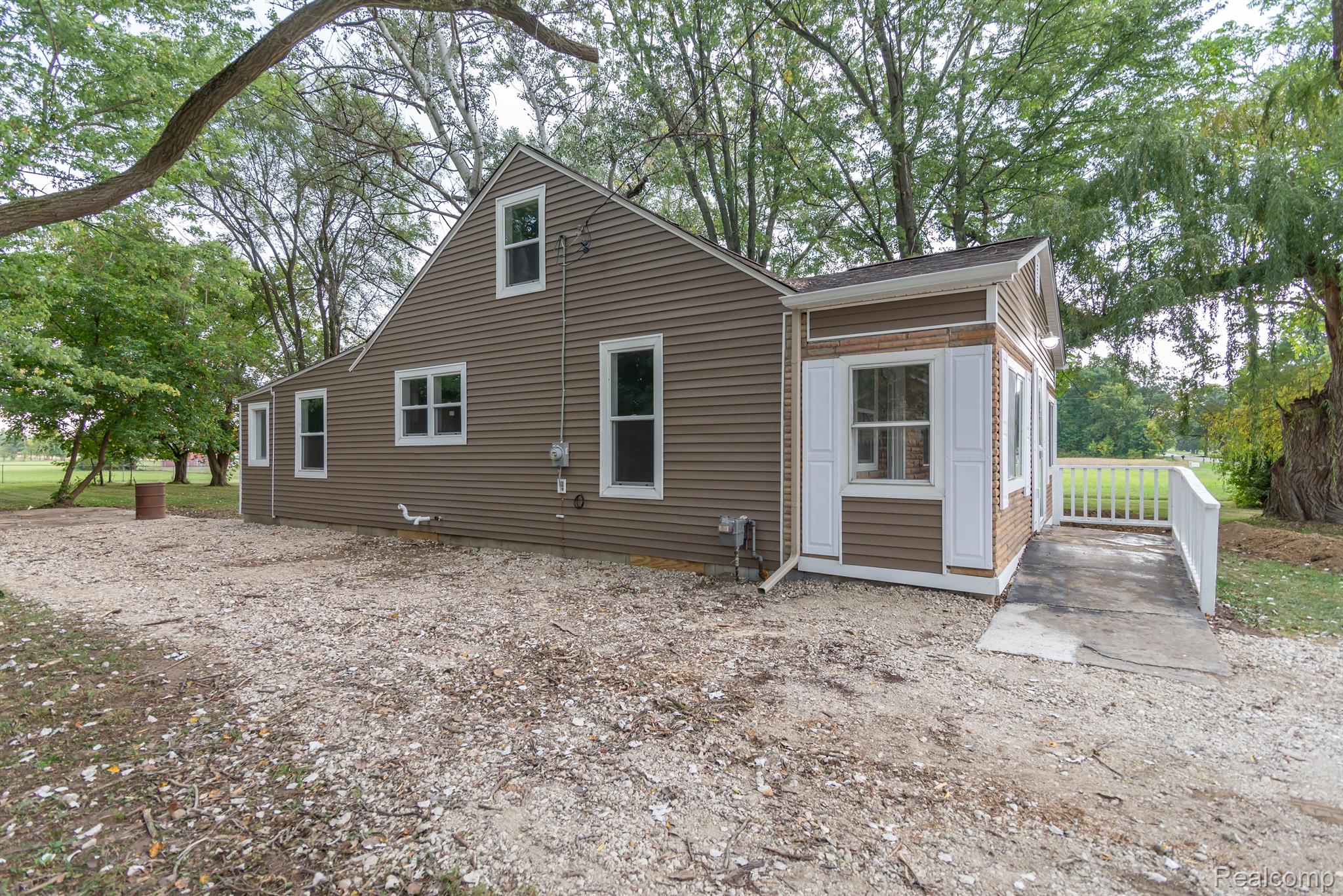 5069 East Frances Road Mount Morris, MI 48458 - Photo 24 of 28