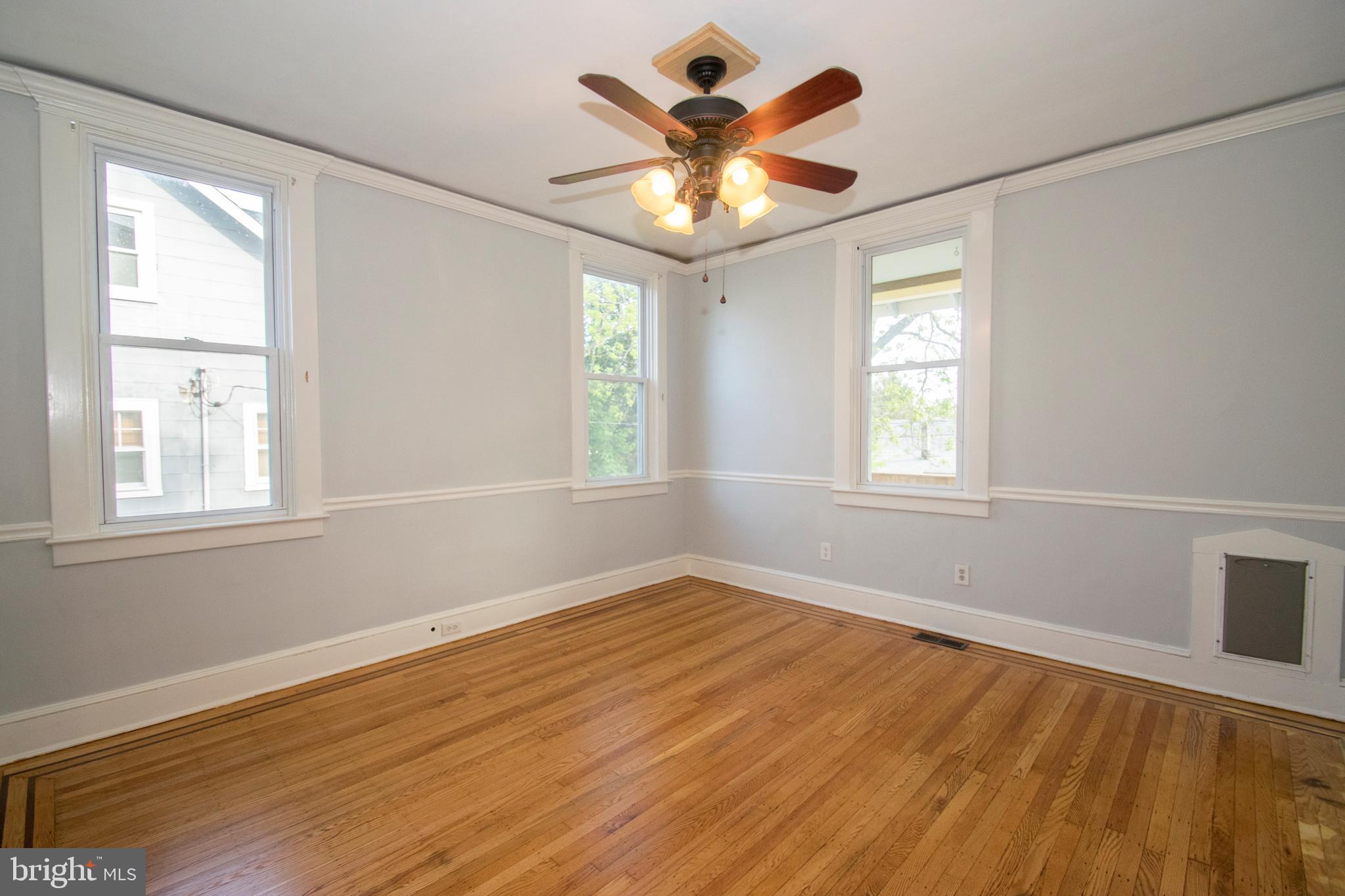 620 Orpington Road Baltimore, MD 21229 - Photo 15 of 45