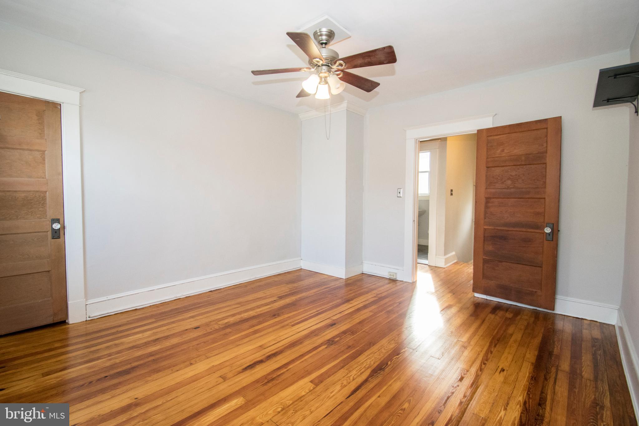 620 Orpington Road Baltimore, MD 21229 - Photo 30 of 45