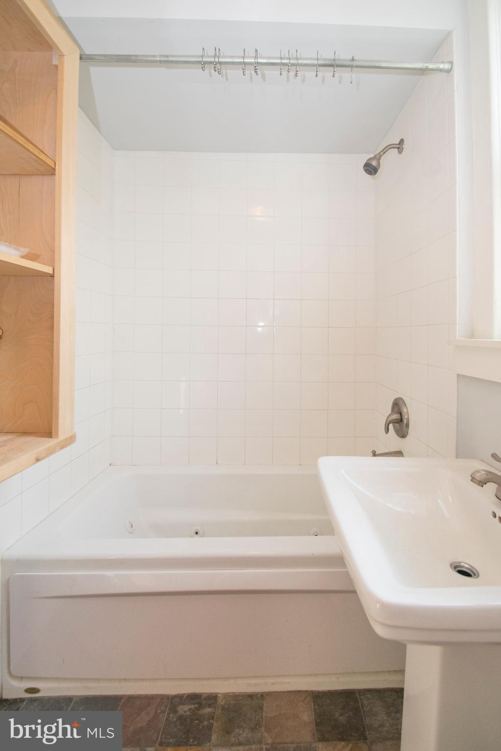 620 Orpington Road Baltimore, MD 21229 - Photo 33 of 45