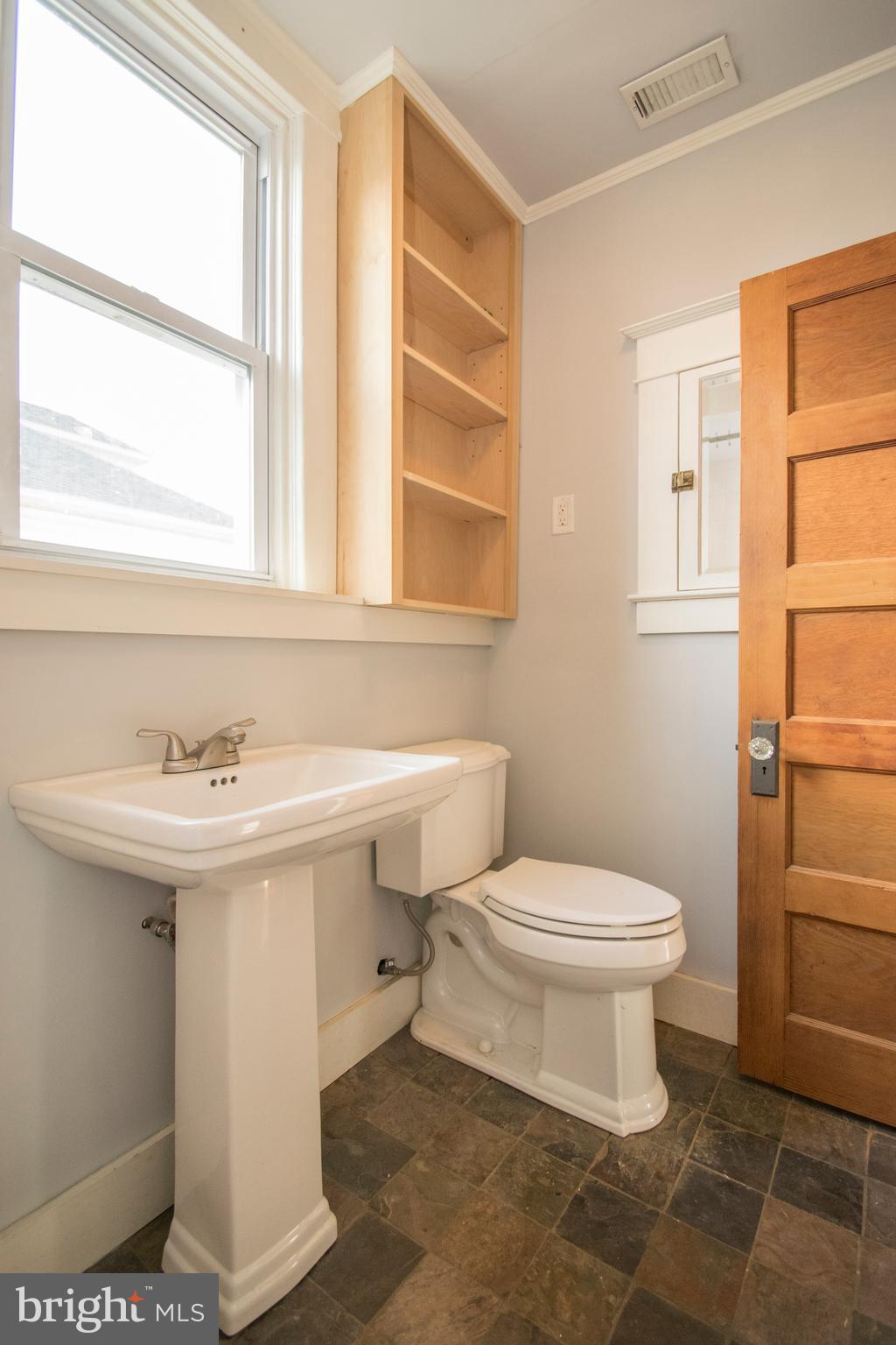 620 Orpington Road Baltimore, MD 21229 - Photo 34 of 45