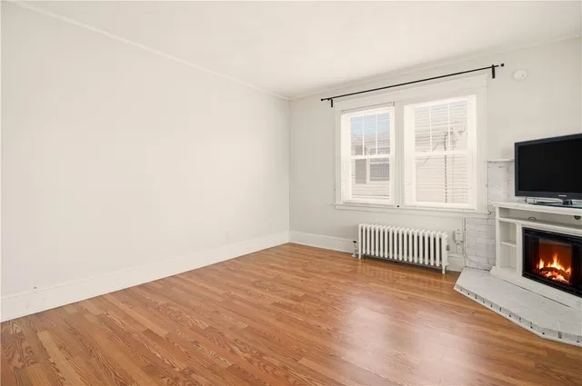 $2,300 | 334 Jastram Street, Unit 1, Providence, RI 02908