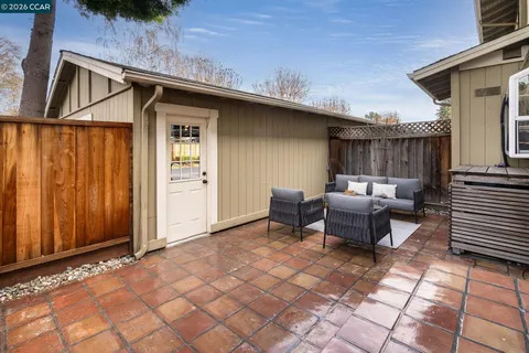 $938,000 | 182 Lawnview Circle, Danville, CA 94526